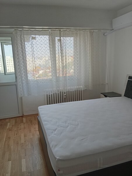 Piata Victoriei - Nicolae Titulescu